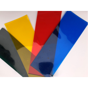 ROULEAU DE LANIERES PVC DE COULEUR TRANSPARENTES