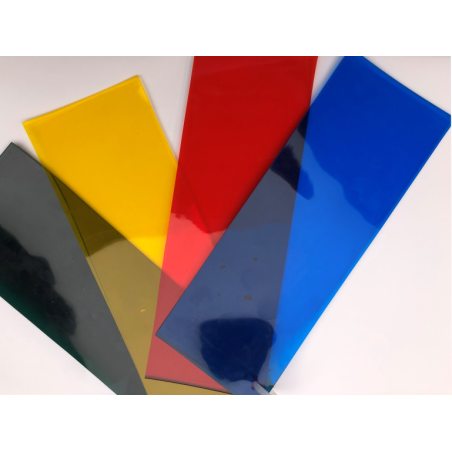 ROULEAU DE LANIERES PVC DE COULEUR TRANSPARENTES